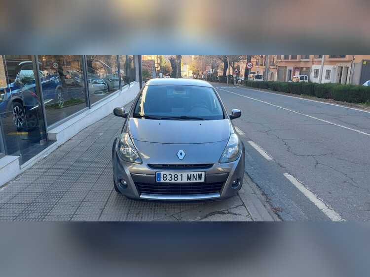 Renault Clio 1.5 DCI 105CV foto 12